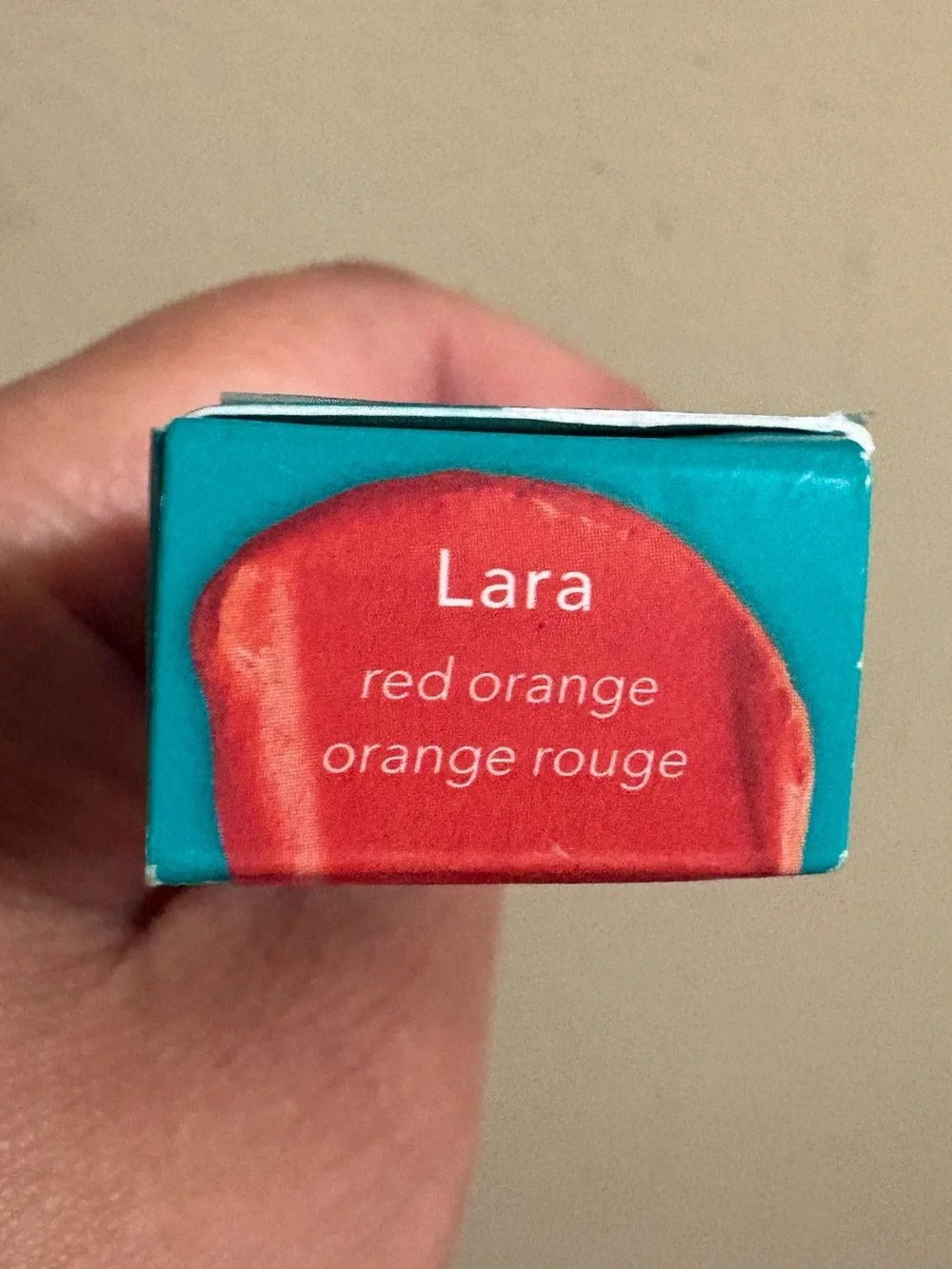 Thrive Causemetics Lip Crayon Lara Brand New The tip of the lipstick is damaged.